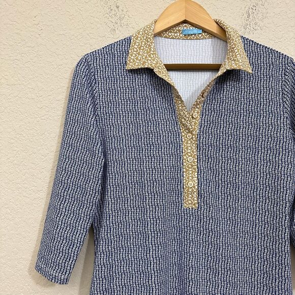 J.MCLAUGHLIN Printed Henley Blouse Blue 3/4 Sleeve Nylon Stretch NWOT - Picture 3 of 9